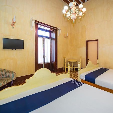 Hotel Meson Del Obispado Керетаро Екстер'єр фото