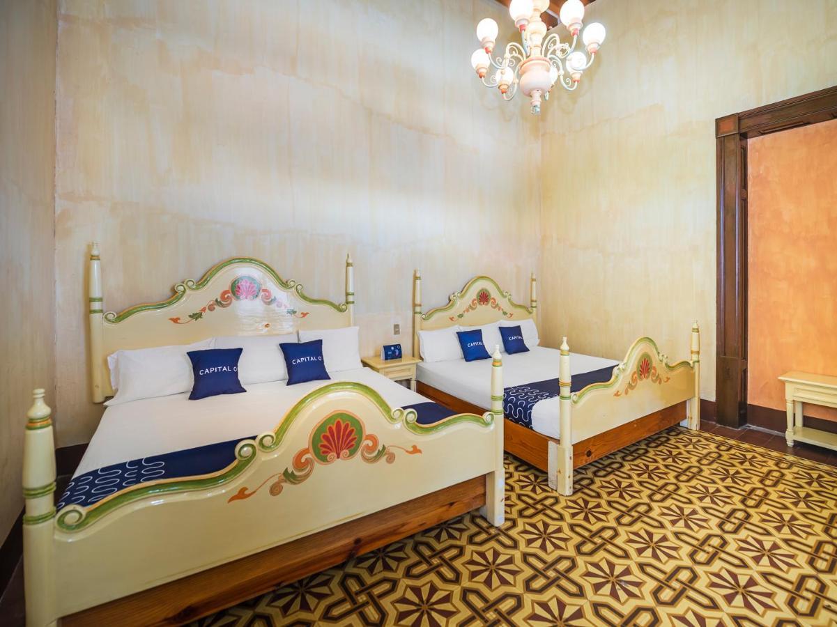 Hotel Meson Del Obispado Керетаро Екстер'єр фото